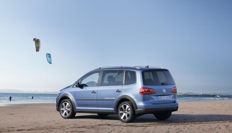  Volkswagen CrossTouran 2010 года  (фото 19 из 26)